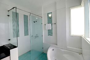 FabHotel Tipssy Inn 020