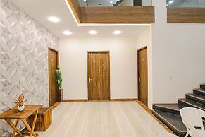 FabHotel Sky Lark Farm