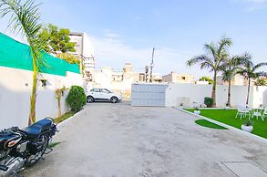 FabHotel Sky Lark Farm