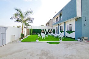 FabHotel Sky Lark Farm