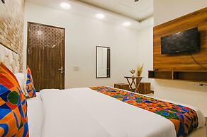 FabHotel Sky Lark Farm