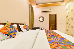Fabhotel Sarvika