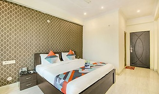 FabExpress Alacia Inn