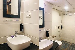 Fabhotel Astra Berry'S