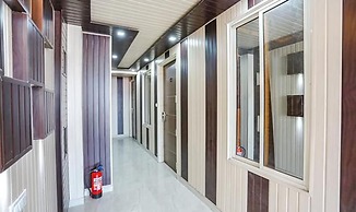 Fabhotel Jms Residency