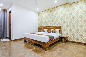 Fabexpress The Divine Residency