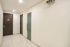 Fabhotel Royal Galaxy I