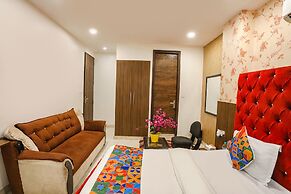 Fabhotel Royal Galaxy I