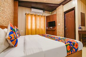 Fabhotel Doon Maira