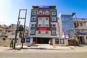 Fabhotel Doon Maira