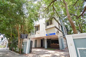 Fabhotel Skylight Studio Rooms