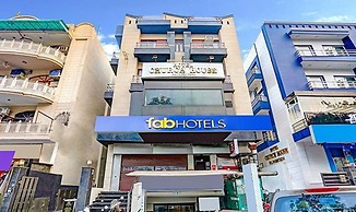 Fabhotel Maxx Inn