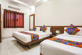 Fabhotel Balaji Paradise