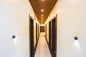 Fabhotel Balaji Paradise