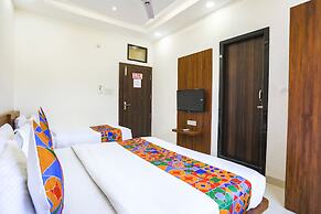 Fabhotel Balaji Paradise
