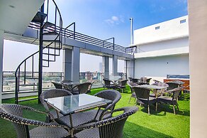 Fabhotel Satyam International