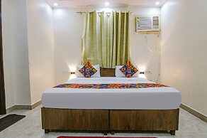 Fabexpress Waypoint Inn