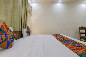 Fabexpress Waypoint Inn