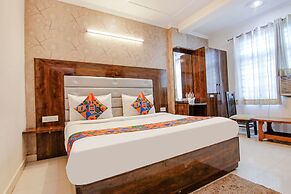 Fabhotel Airport Avalon