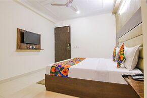 Fabhotel Airport Avalon