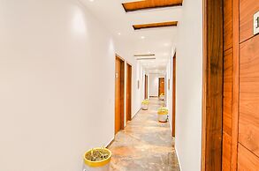 Fabhotel Prime Royal Maple