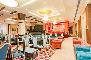 Fabhotel Prime Royal Maple