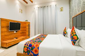 Fabhotel Prime Royal Maple