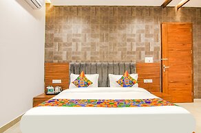 Fabhotel Prime Royal Maple