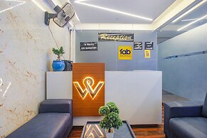 Fabhotel W Grand Suites