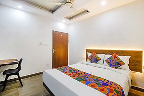 Fabhotel W Grand Suites