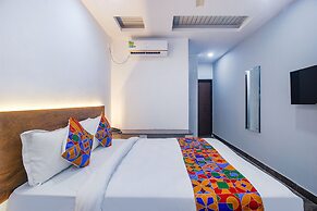 Fabhotel W Grand Suites