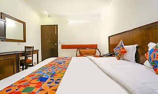 Fabhotel Clark Height