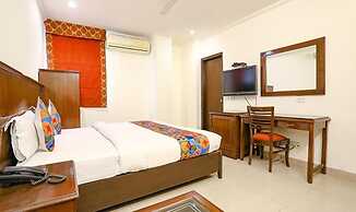 Fabhotel Clark Height