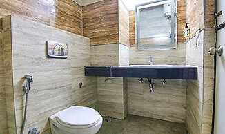 Fabhotel Singh Suite