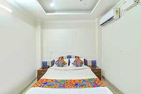 Fabhotel Good Luck Residency