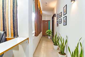 Fabhotel Raj Ratna