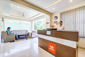 FabExpress Kings Suites HRBR Layout