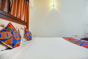 FabHotel Home Tree Service Apartment