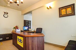 FabHotel Home Tree Service Apartment