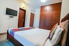 FabHotel Home Tree Service Apartment