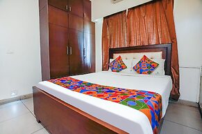 FabHotel Home Tree Service Apartment