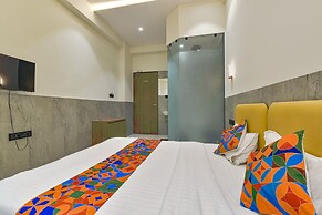 Hotel Gold Palace Inn