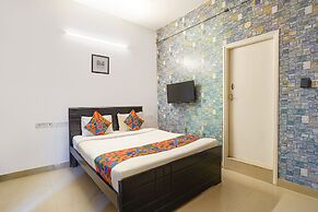 FabExpress Kings Suites Banaswadi