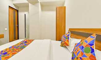 Fabhotel Happinex