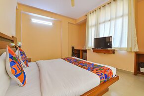 Fabhotel Royal Residency