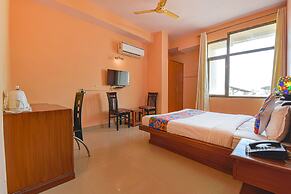 Fabhotel Royal Residency