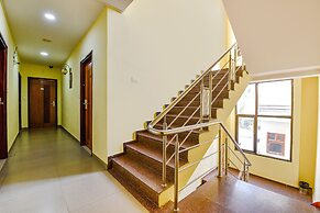 Fabhotel Royal Residency