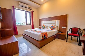 Fabhotel As Residency