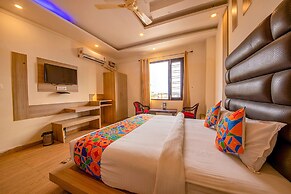 Fabhotel As Residency