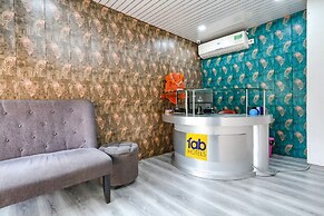 Fabhotel Sentinel Suites